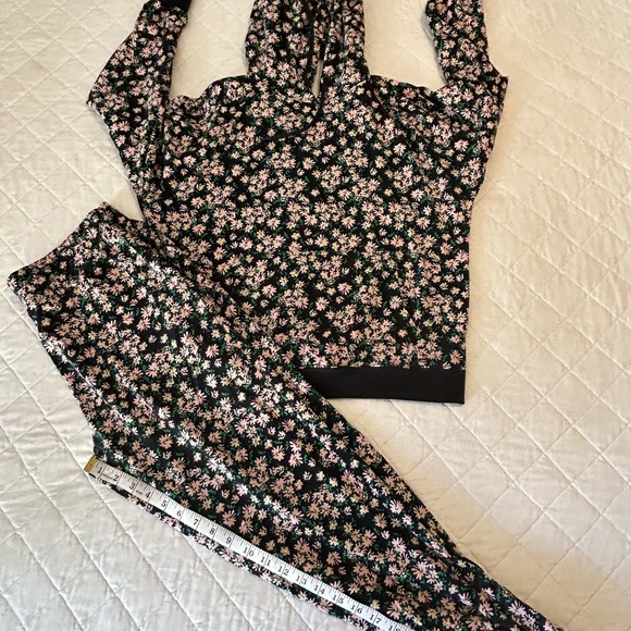 Floral Hoodie and Jogger Set - Picture 9 of 12